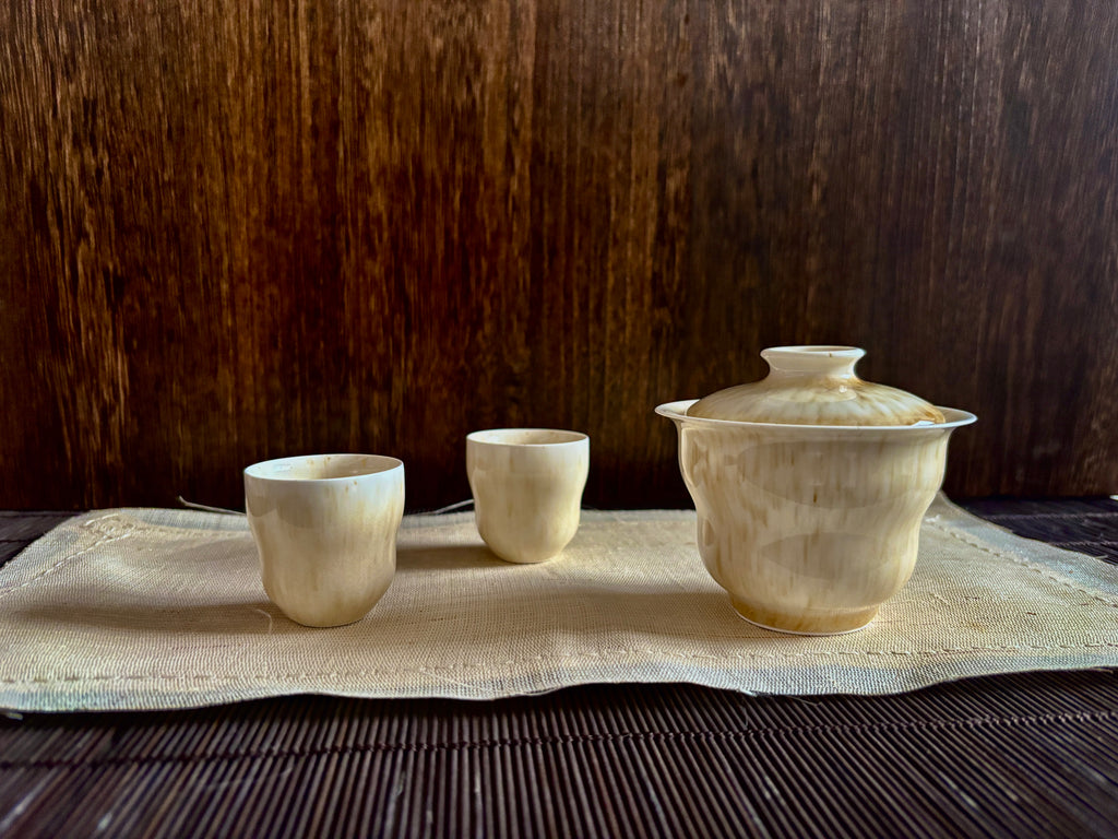 QIU Atelier Light Chasing Series Kung Fu Tea Set